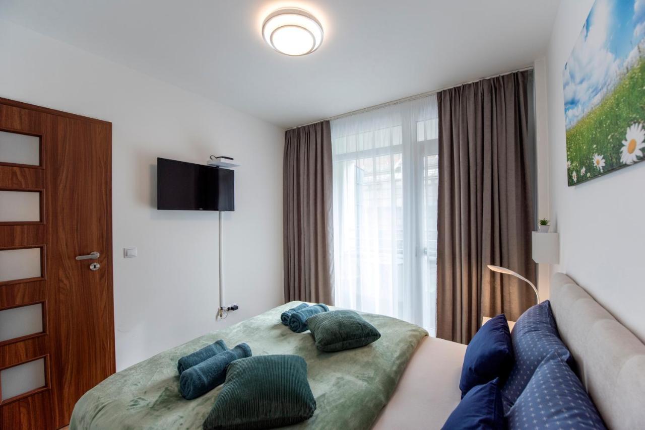 Lovely Apartman- Free Parking 佩奇 外观 照片